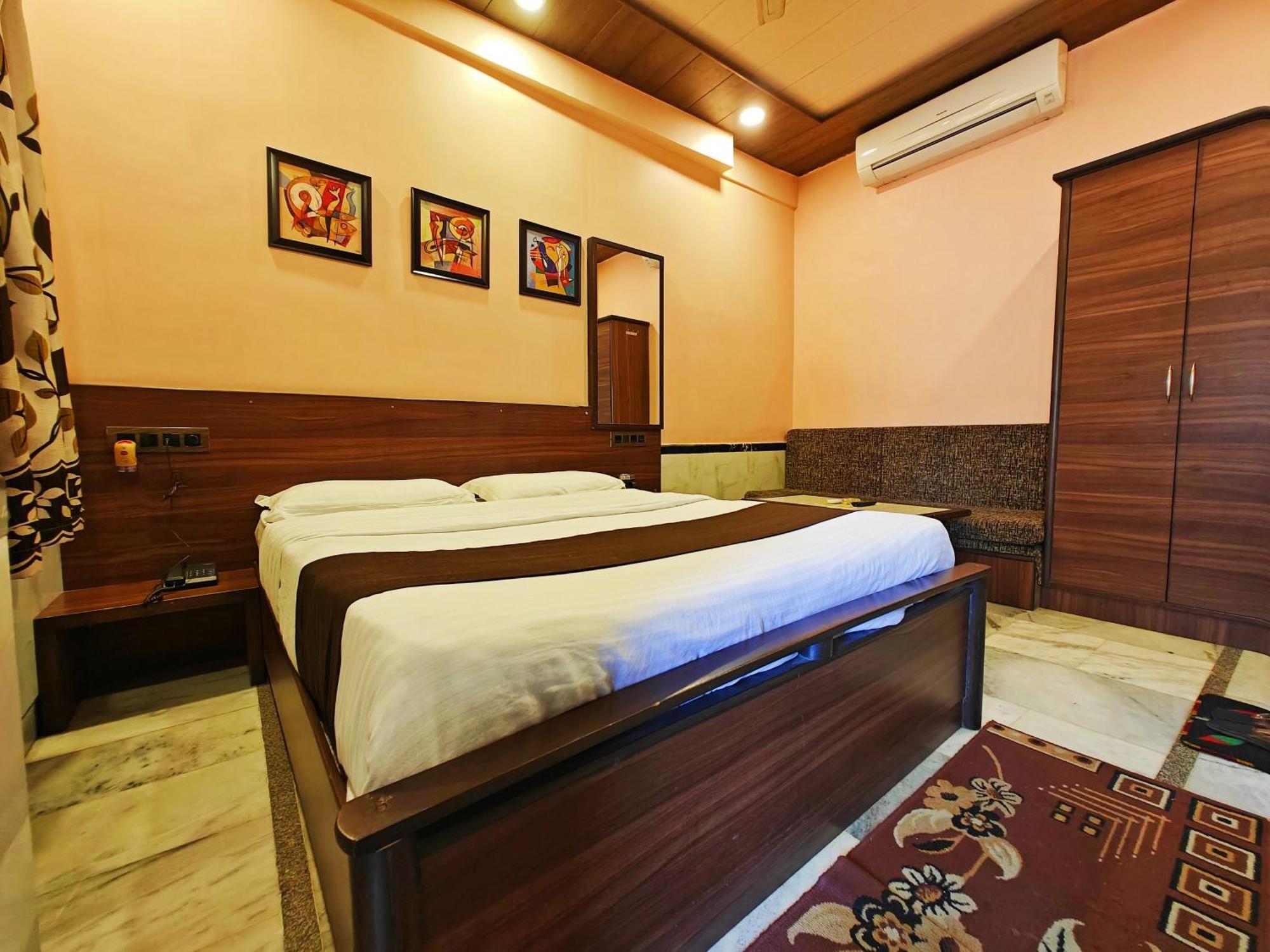 Hotel Saraswati Monte Abu Exterior foto