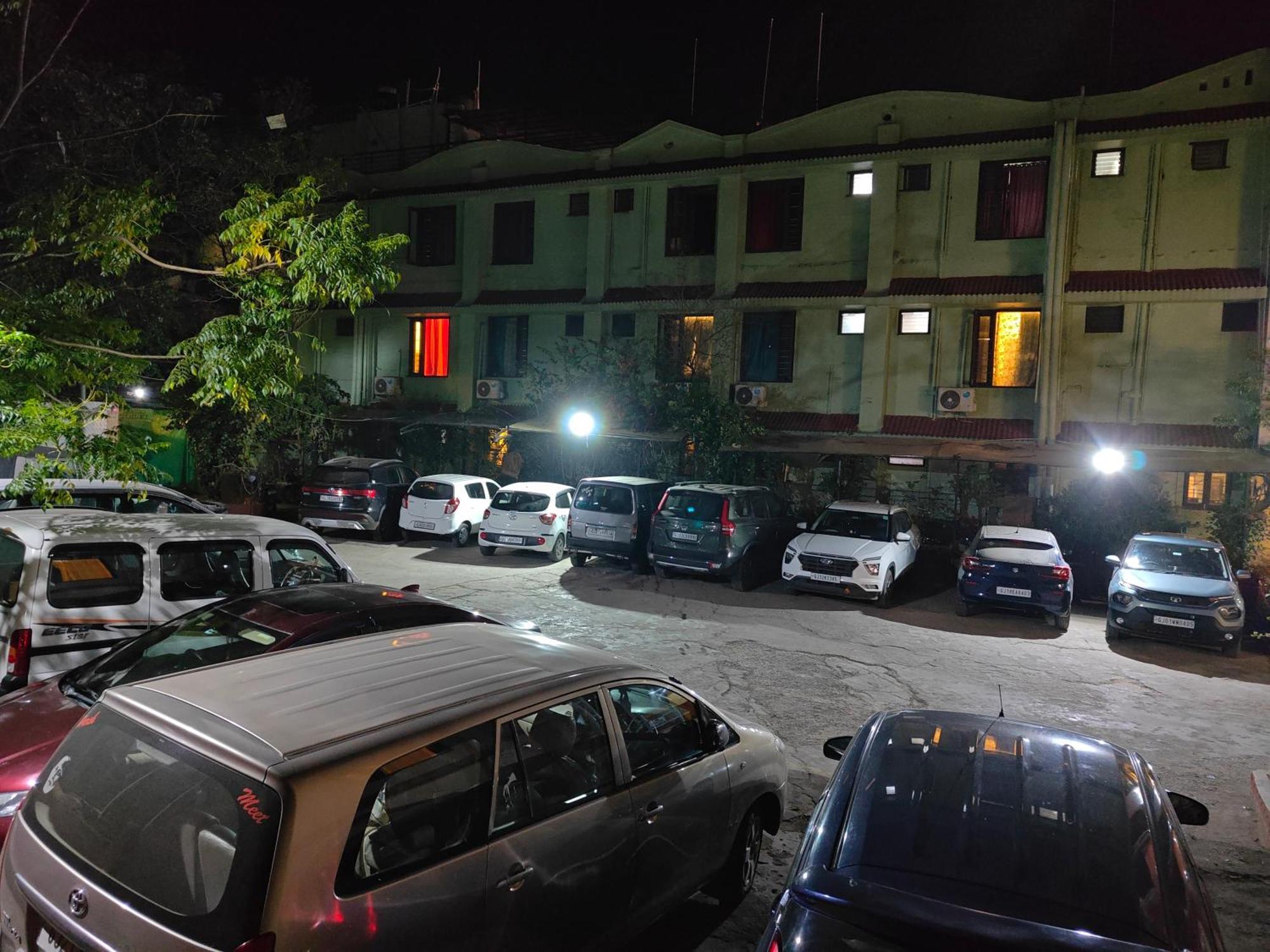 Hotel Saraswati Monte Abu Exterior foto
